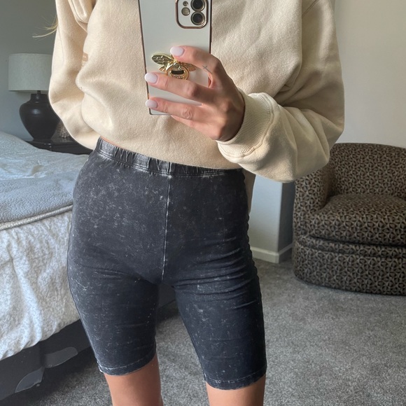 black acid wash biker shorts